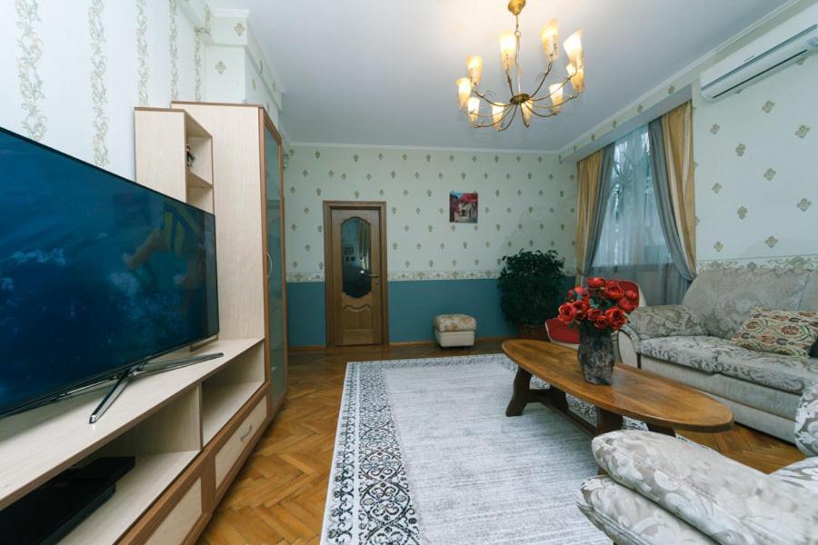 Three-Room Apartments At The Polytechnic Institute 基輔 外观 照片