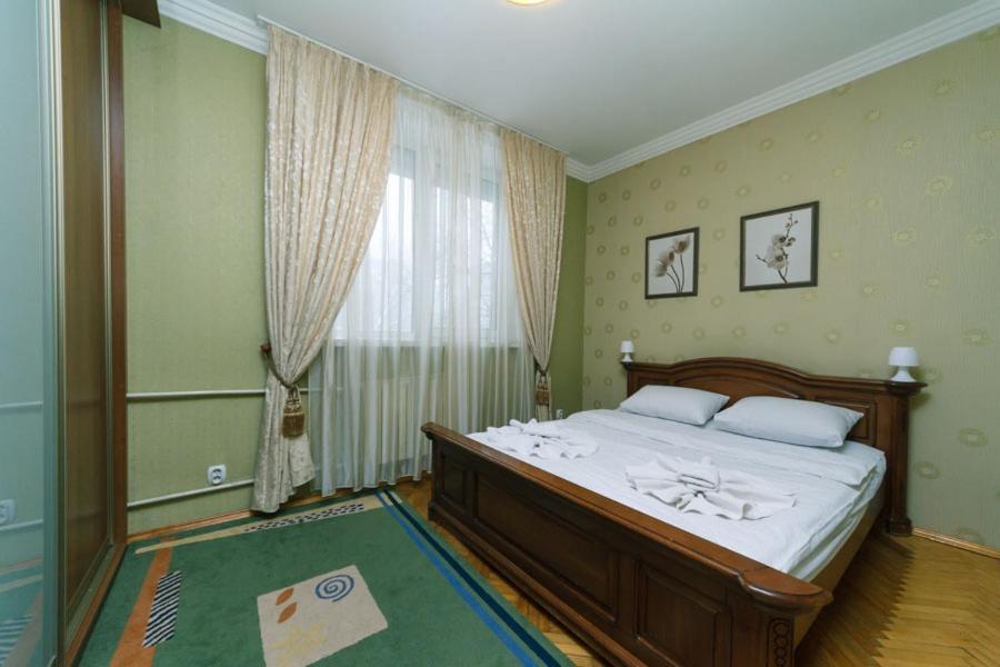 Three-Room Apartments At The Polytechnic Institute 基輔 外观 照片